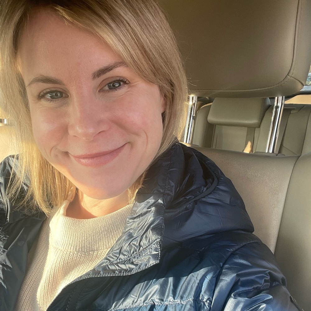 Meet your Posher, Amelia